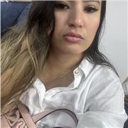 Me considero una persona paciente, creativa y apasionada por enseñar.